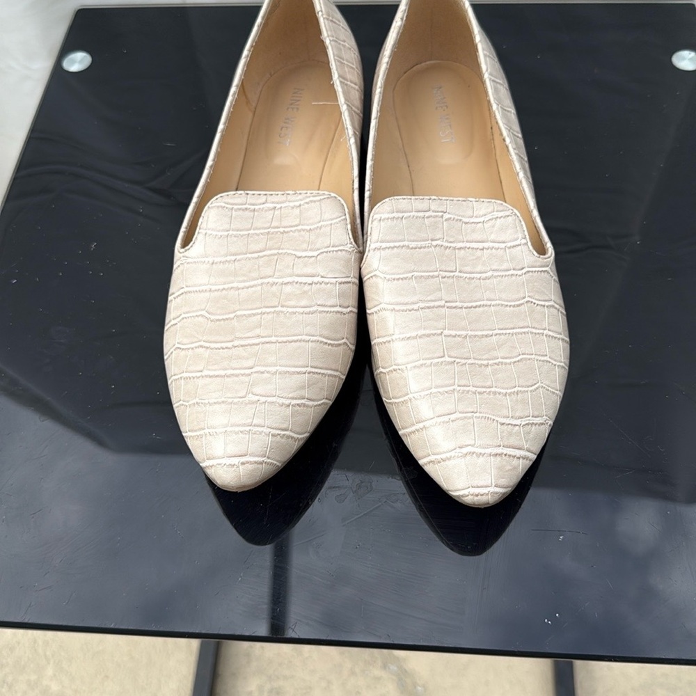 Nine West Cream Pointed-Toe Flats